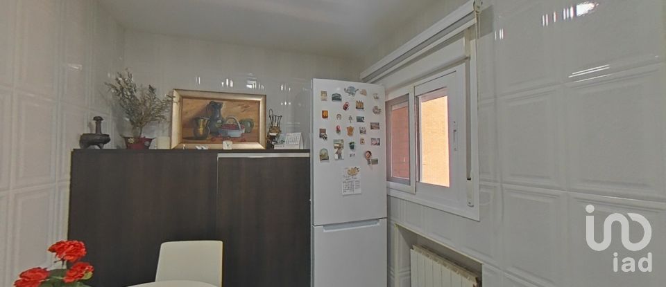 Pis 3 habitacions de 103 m² a Alcalá de Henares (28803)