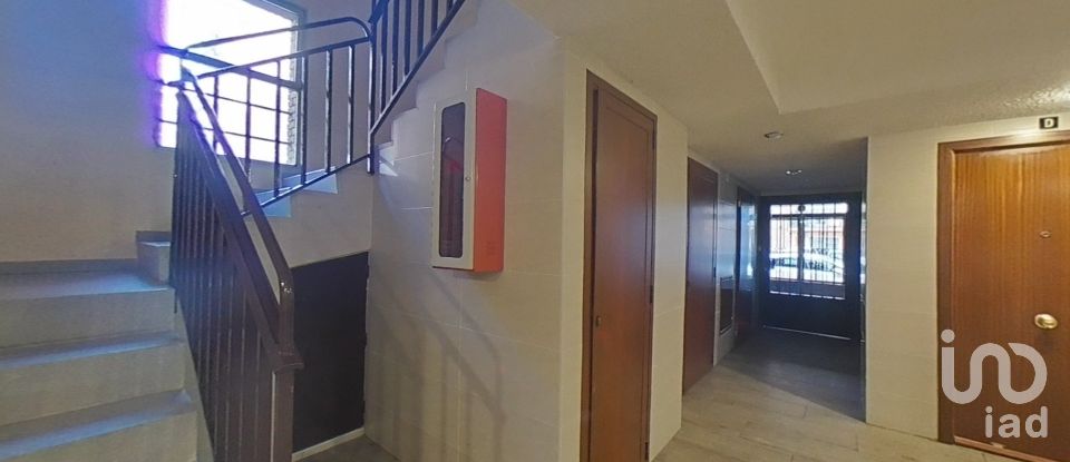 Pis 3 habitacions de 103 m² a Alcalá de Henares (28803)