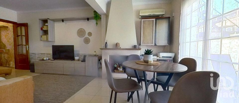 Casa 4 habitaciones de 93 m² en Sabadell (08206)