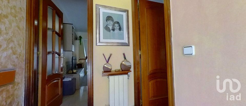 Casa 4 habitaciones de 93 m² en Sabadell (08206)