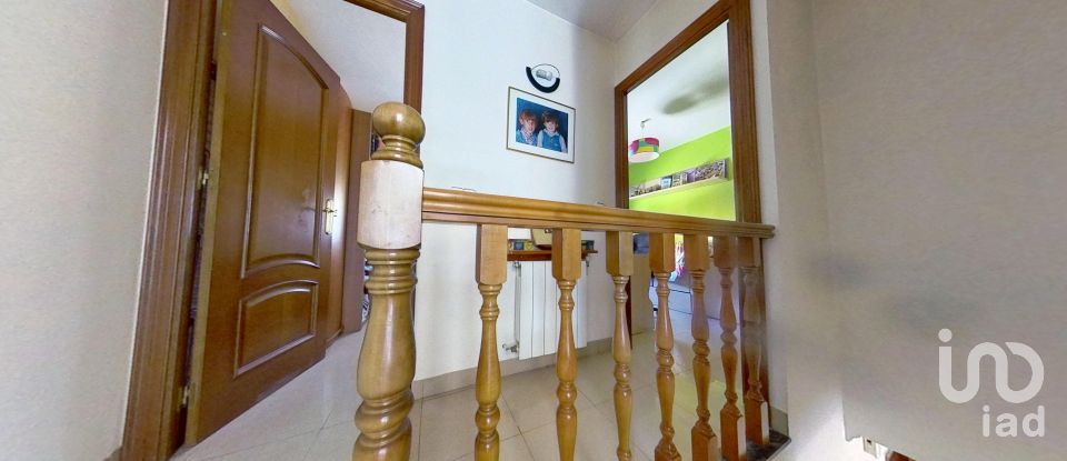 Casa 4 habitaciones de 93 m² en Sabadell (08206)