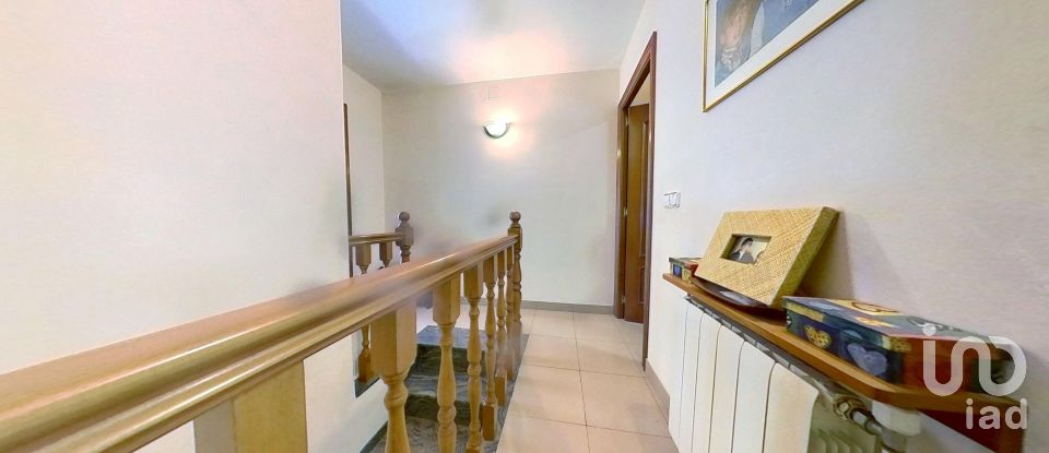 Casa 4 habitaciones de 93 m² en Sabadell (08206)