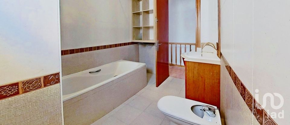 Casa 4 habitaciones de 155 m² en Cervia de Les Garrigues (25460)