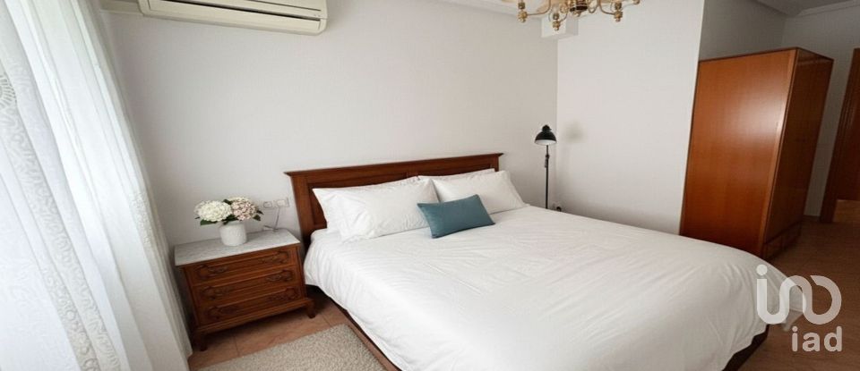 Piso 3 habitaciones de 111 m² en Bonanza (03311)