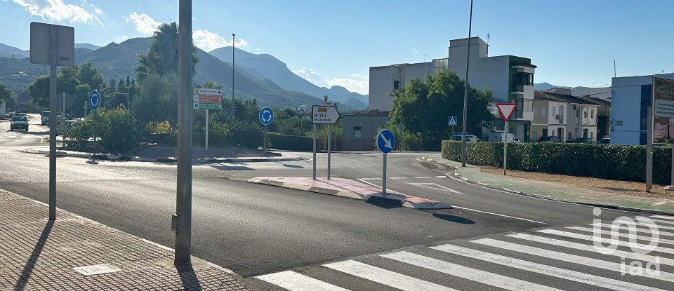 Terreny urbà de 596 m² a Pego (03780)