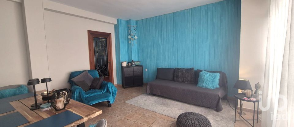 Piso 2 habitaciones de 74 m² en Pego (03780)