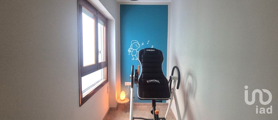 Piso 2 habitaciones de 74 m² en Pego (03780)