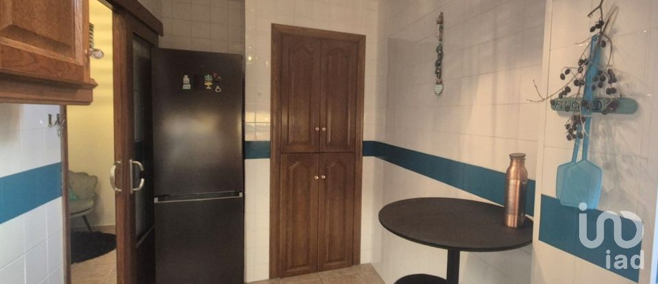 Piso 2 habitaciones de 74 m² en Pego (03780)