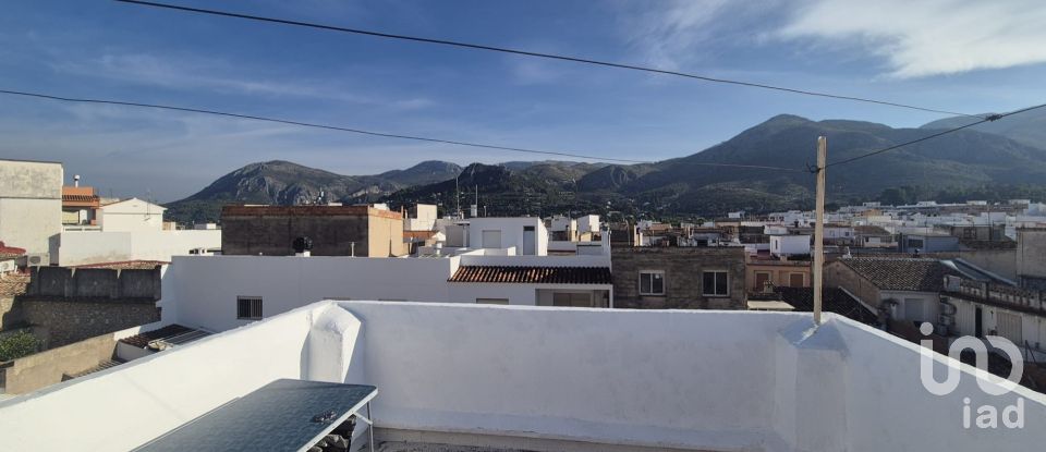 Piso 2 habitaciones de 74 m² en Pego (03780)