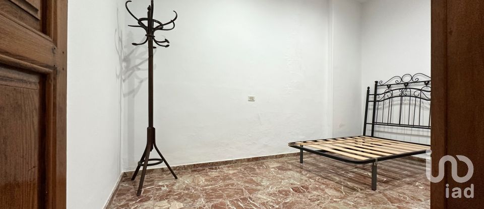 Piso 3 habitaciones de 141 m² en Pego (03780)