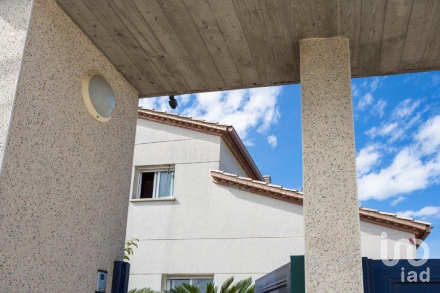 Casa 5 habitacions de 198 m² a Maçanet de la Selva (17412)