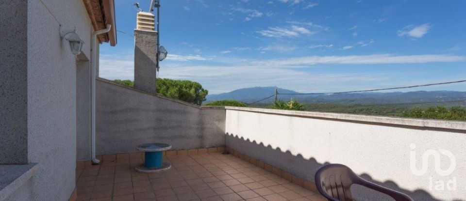 Casa 5 habitacions de 198 m² a Maçanet de la Selva (17412)