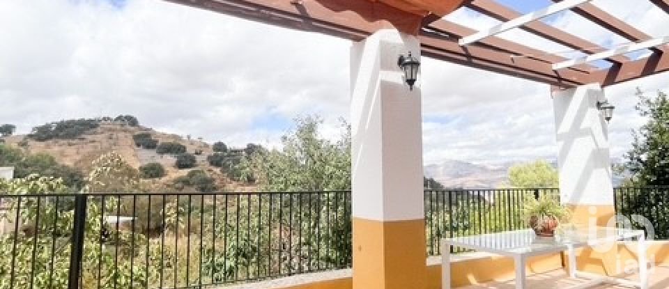 Lodge 8 bedrooms of 300 m² in Casabermeja (29160)