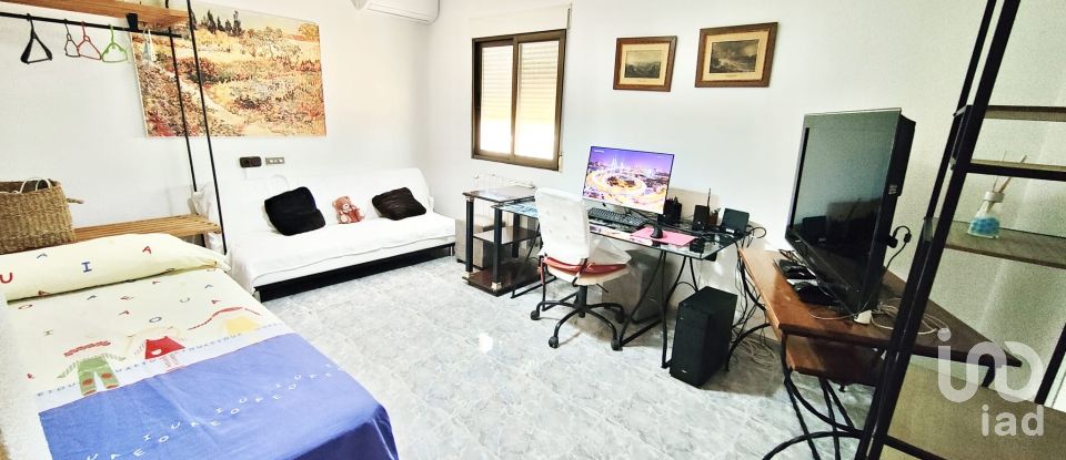 Casa de muntanya 7 habitacions de 310 m² a Partida Altabix (03207)