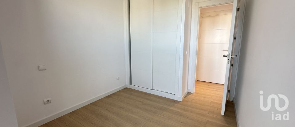 Piso 3 habitaciones de 120 m² en Barcelona (08014)