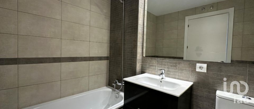 Piso 3 habitaciones de 120 m² en Barcelona (08014)