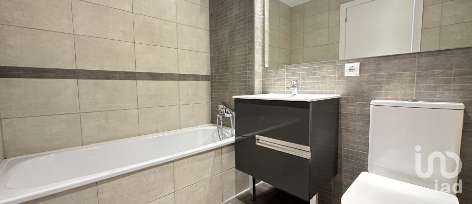 Piso 3 habitaciones de 120 m² en Barcelona (08014)