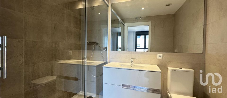 Piso 3 habitaciones de 120 m² en Barcelona (08014)