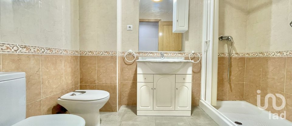 Piso 3 habitaciones de 90 m² en Abarán (30550)