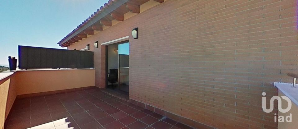 House 3 bedrooms of 165 m² in Castellet i la Gornal (08729)