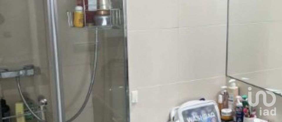 Piso 3 habitaciones de 115 m² en Barcelona (08019)