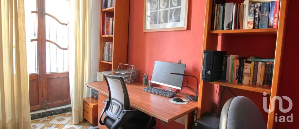 Casa de poble 3 habitacions de 240 m² a Oliva (46780)