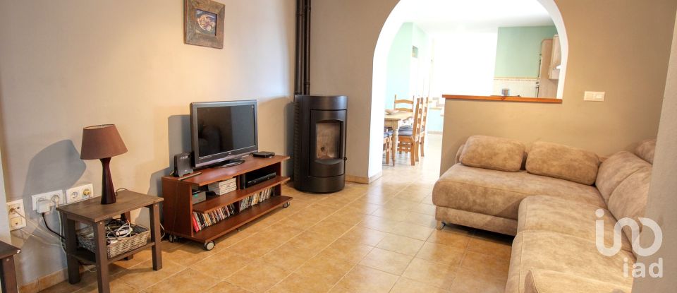 Casa de poble 3 habitacions de 240 m² a Oliva (46780)