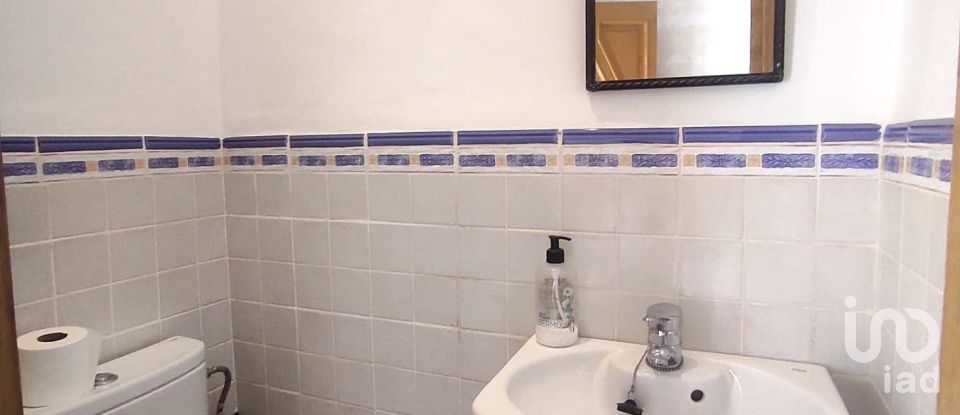 Casa de poble 3 habitacions de 240 m² a Oliva (46780)