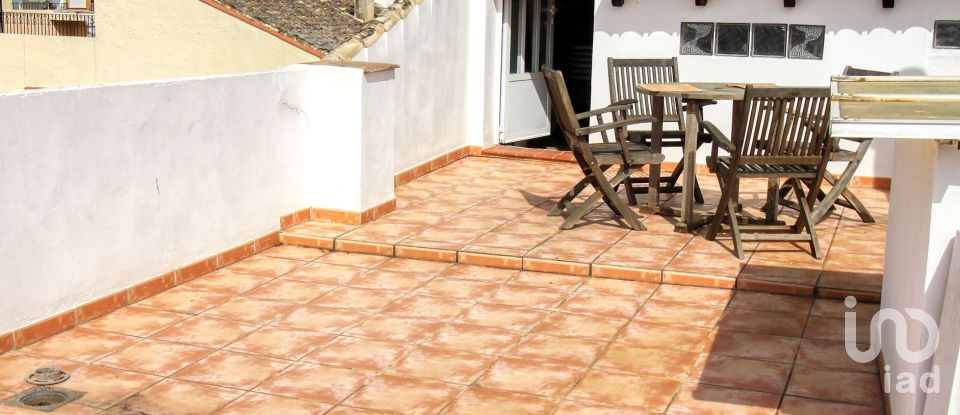 Casa de poble 3 habitacions de 240 m² a Oliva (46780)