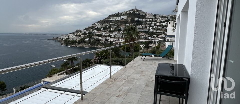 Casa 3 habitacions de 207 m² a Roses (17480)