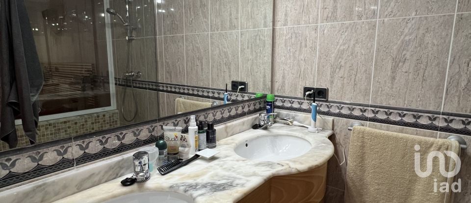 Casa 3 habitacions de 207 m² a Roses (17480)