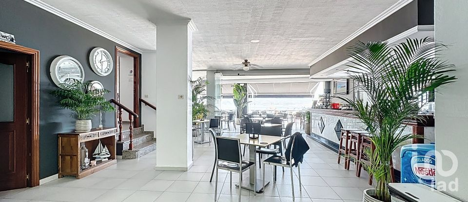 Hotel 2* of 1,709 m² in Raxo (36992)