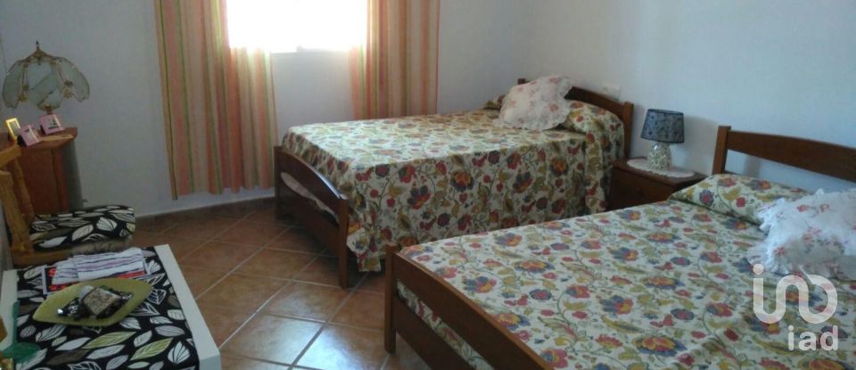 Terreno de 5.201 m² en Lora del Río (41440)