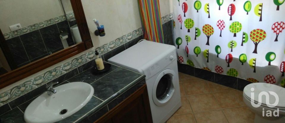 Terreno de 5.201 m² en Lora del Río (41440)