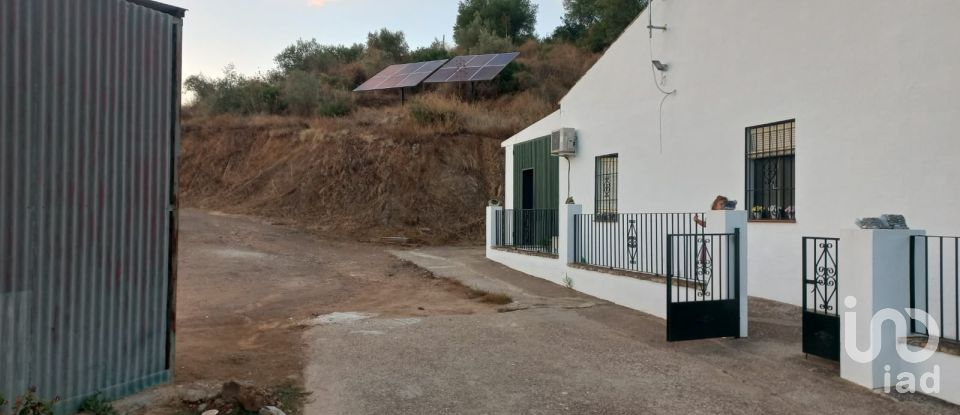 Casa rural 4 habitacions de 118 m² a Hornachuelos (14740)