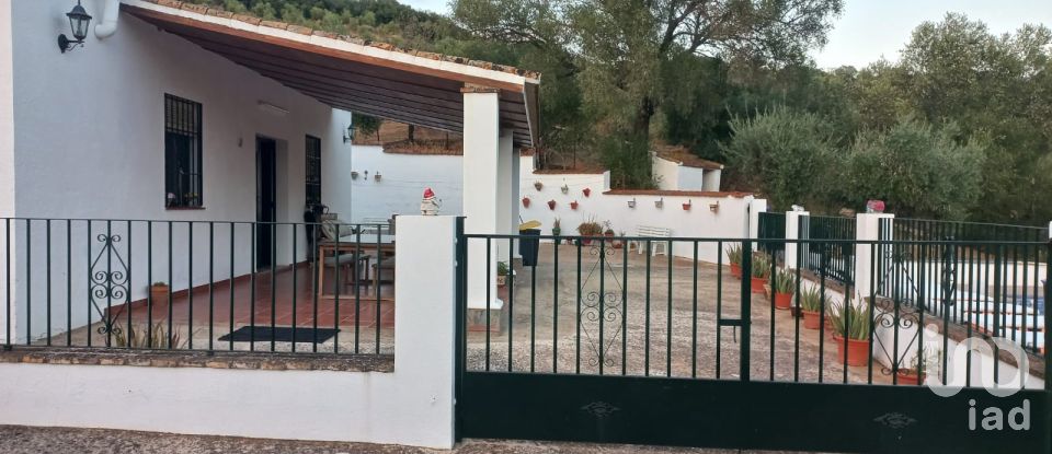 Casa rural 4 habitacions de 118 m² a Hornachuelos (14740)