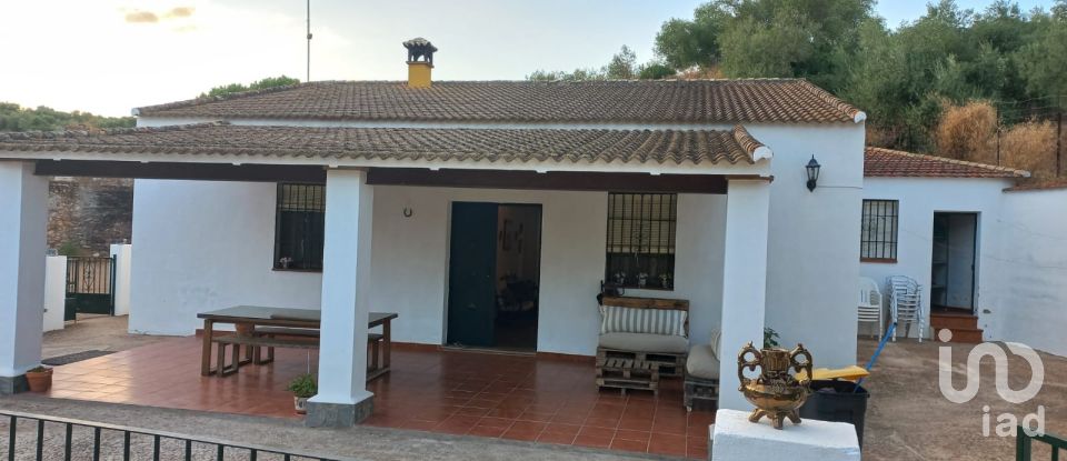 Casa rural 4 habitacions de 118 m² a Hornachuelos (14740)