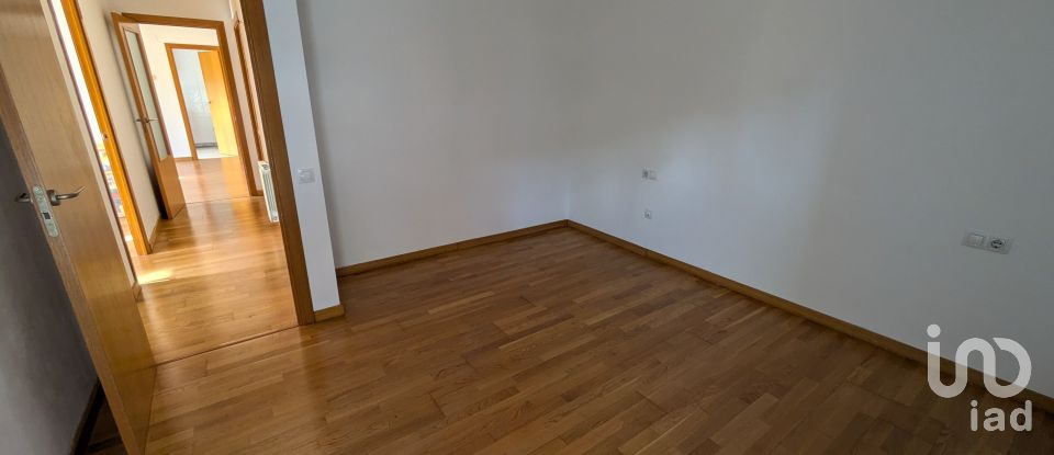 Piso 3 habitaciones de 106 m² en Sant Vicenç de Castellet (08295)