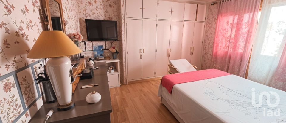 Habitatge unifamiliar  3 habitacions de 270 m² a Formentera del Segura (03179)