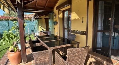 Cottage 3 bedrooms of 160 m² in Valverde de la Virgen (24391)