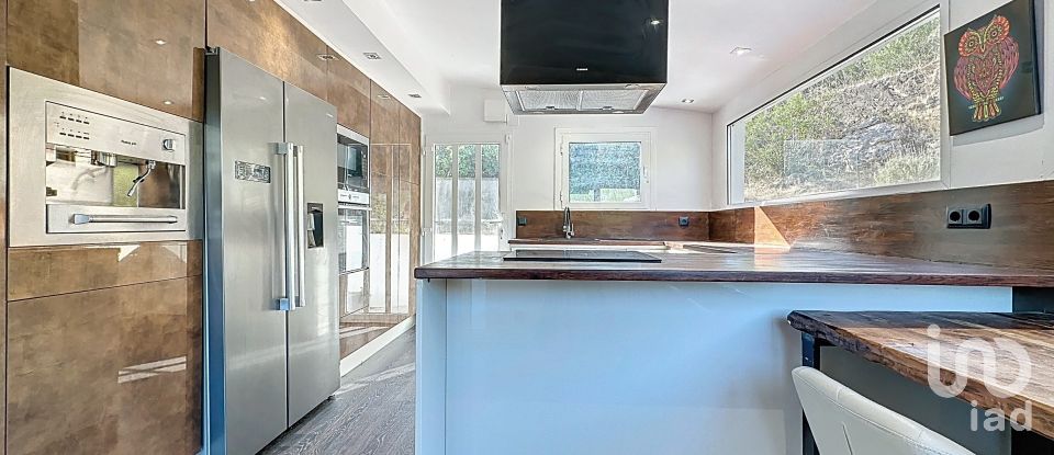 Casa 4 habitaciones de 216 m² en Sant Pere de Ribes (08810)