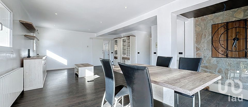 Casa 4 habitaciones de 216 m² en Sant Pere de Ribes (08810)