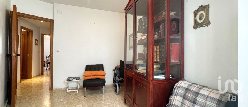 Piso 3 habitaciones de 82 m² en Pego (03780)