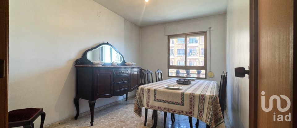 Piso 3 habitaciones de 82 m² en Pego (03780)