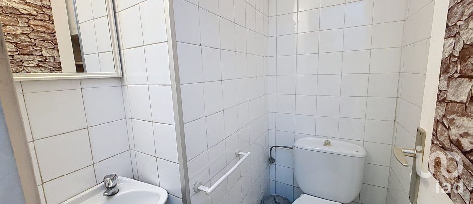 Shop / premises commercial of 52 m² in Vilanova i la Geltrú (08800)