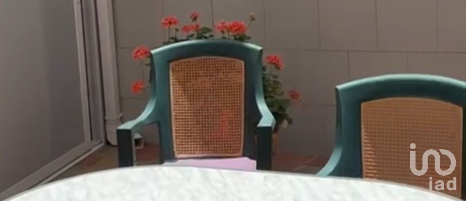 House 4 bedrooms of 243 m² in Huelma (23560)