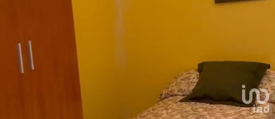 House 4 bedrooms of 243 m² in Huelma (23560)