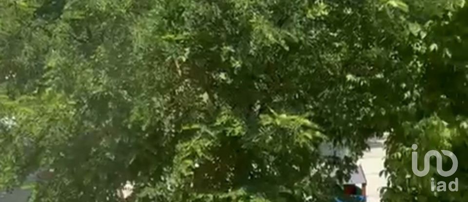 House 4 bedrooms of 243 m² in Huelma (23560)