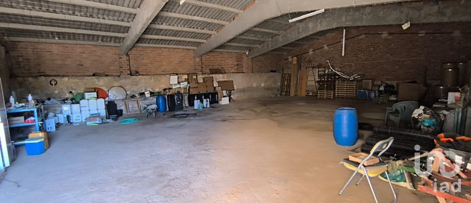 Superfície variada de 220.000 m² a Flix (43750)