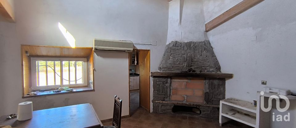 Superfície variada de 220.000 m² a Flix (43750)